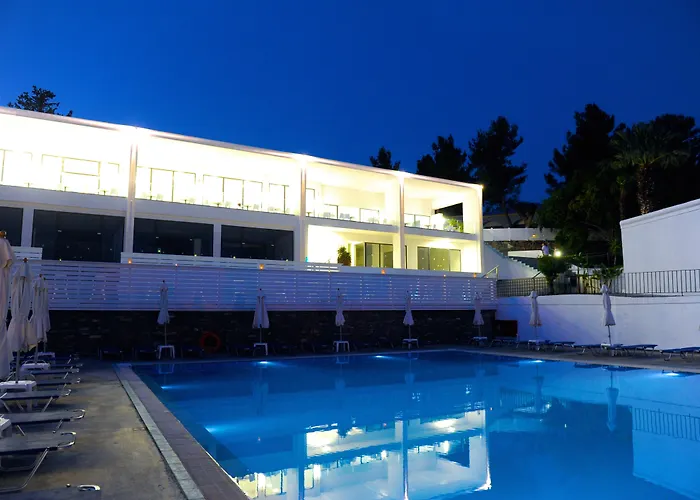 Ellia Hotel