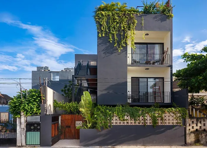 Ujo Condo Boutique
