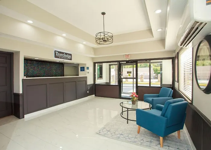 Travelodge By Wyndham Macon West
