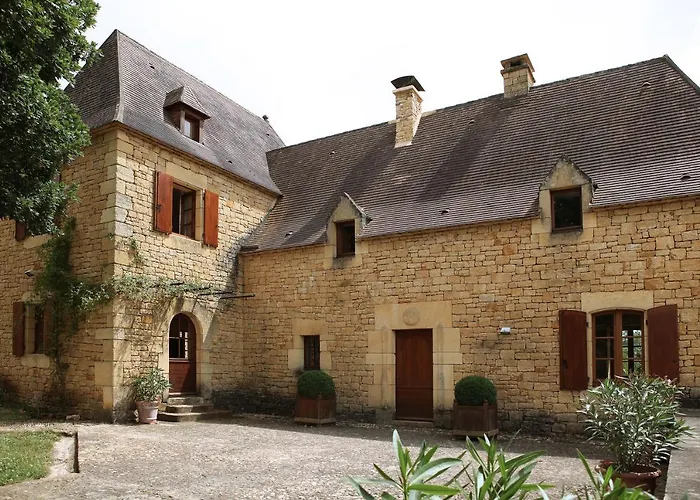 Chambres d'hôtes avec Piscine la Rossillonie Beynac-et-Cazenac