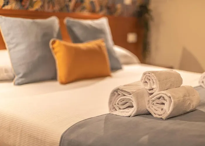 Vittoria Garden Suites