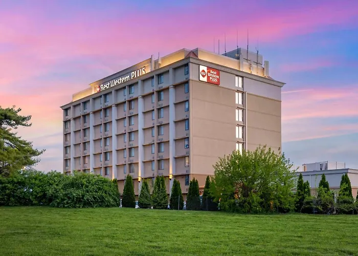 Best Western Plus The Charles Hotel Saint Charles