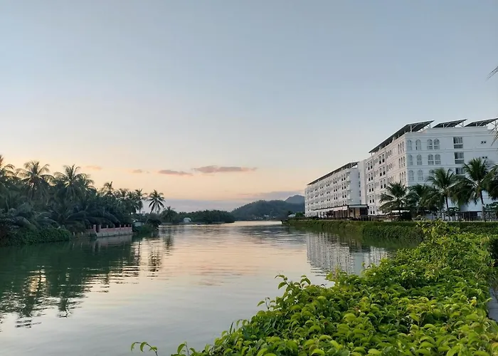 Cham Oasis Nha Trang Resort Condotel