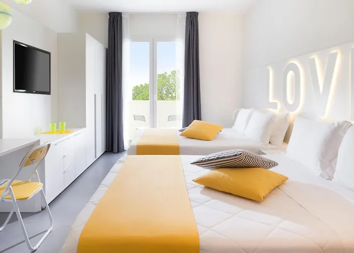 Love Boat Hotel - The Original Riccione