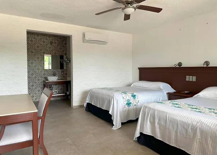 Hotel Puerta Chichen