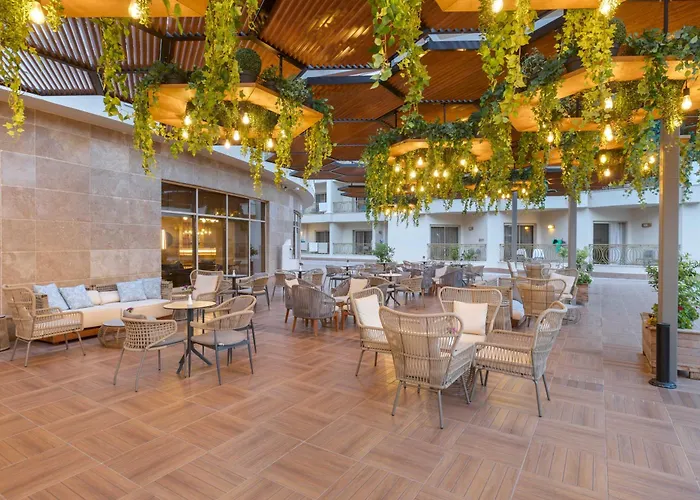 Kirman Belazur Resort & Spa