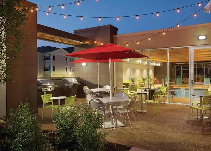 Home2 Suites St. Louis / Forest Park Richmond Heights