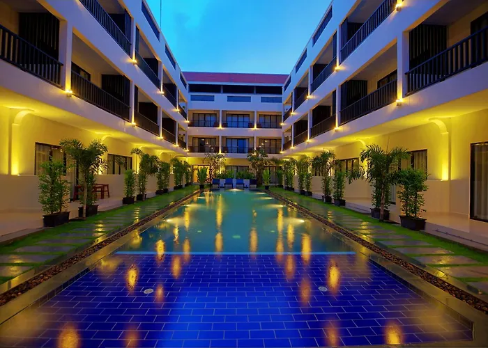 New Riverside Hotel