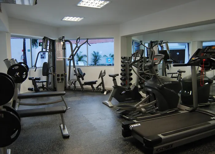 Adhara Express Hotel Cancún