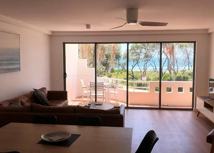 Camargue Beachfront Apartments Maroochydore