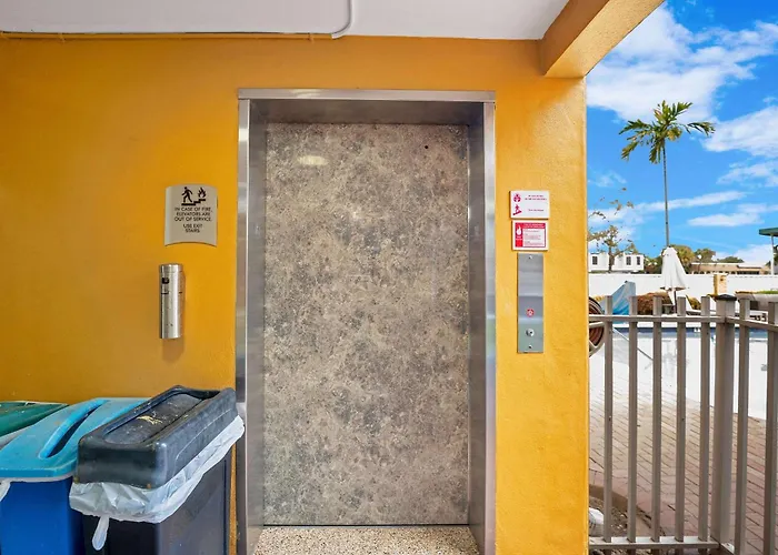 Quality Inn & Suites Airport-Cruise Port Hollywood