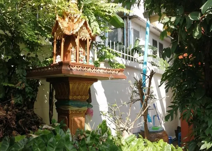 Baan Tepa Boutique House