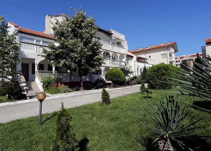 Bravo Apartments