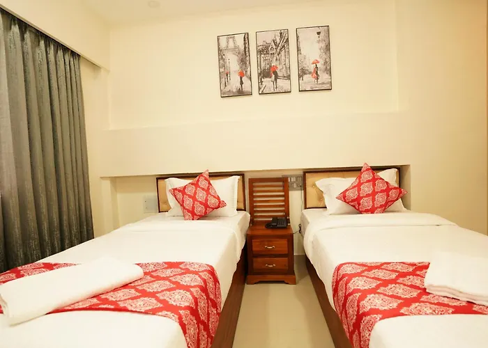 Saavees Residency
