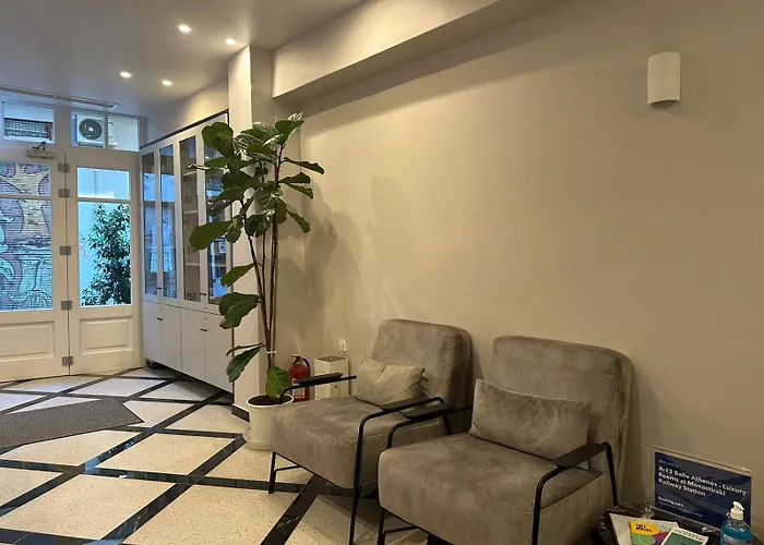 Belle Athenes - Luxury Rooms At Monastiraki Railway Station