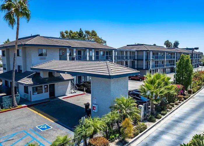 Morada Inn Westminster