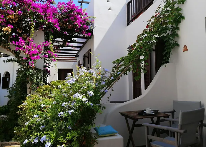 Christina Hotel, Adults Only, Heated Salt Water Pool Naoussa