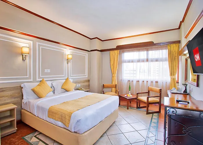 Maanzoni 680 Hotel