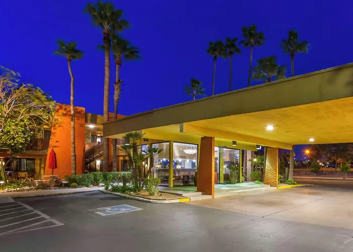 Royal Sun Hotel & Suites Tucson
