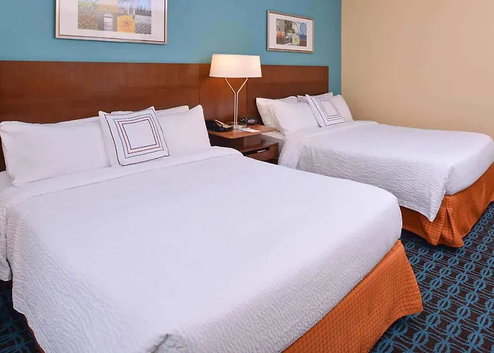 Baymont By Wyndham St Charles