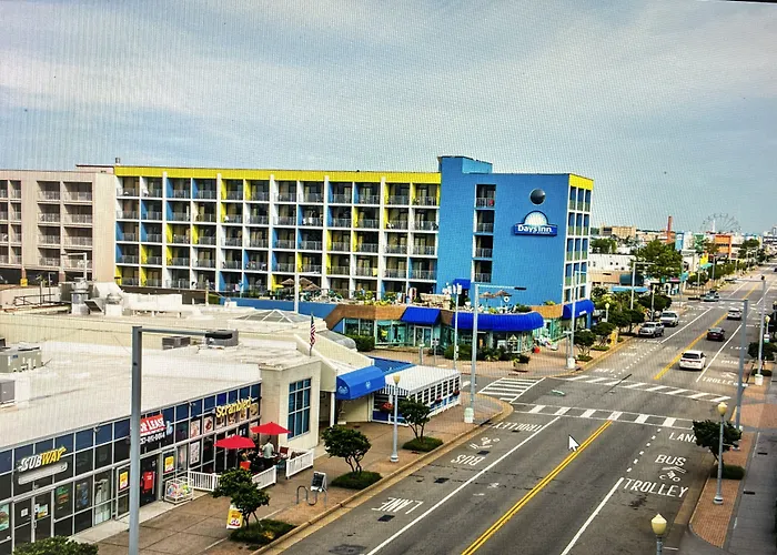Days Inn By Wyndham Virginia Beach At The Beach