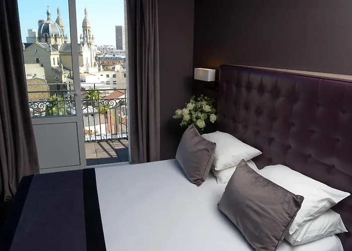 Hotel Saint-Charles Parijs