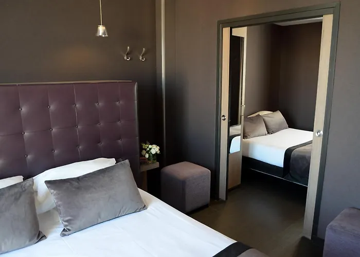 Hotel Saint-Charles Parijs