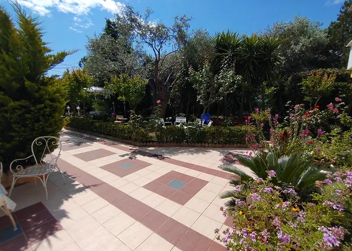 Ioli Apartments Limenas 