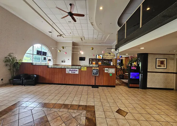 Ramada By Wyndham Seatac Airport