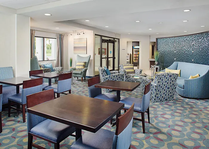 Springhill Suites By Marriott Manchester-Boston Regional Airport