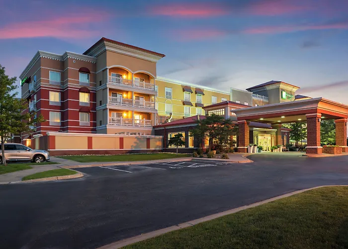 Holiday Inn Hotel & Suites Maple Grove Northwest Minneapolis-Arbor Lakes By Ihg