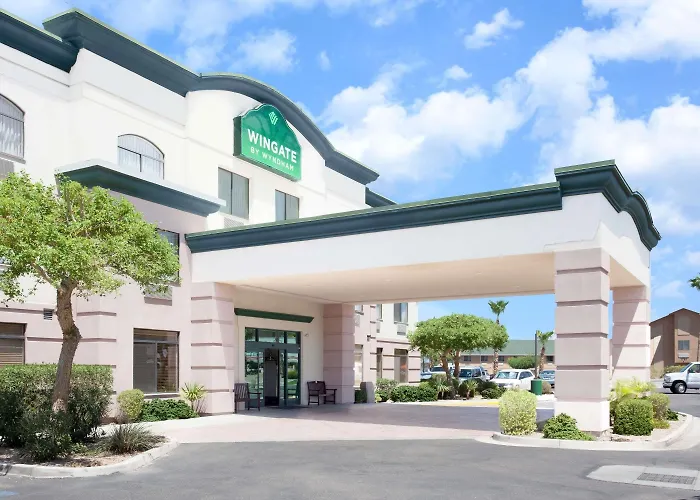 Wingate By Wyndham Yuma Hotel
