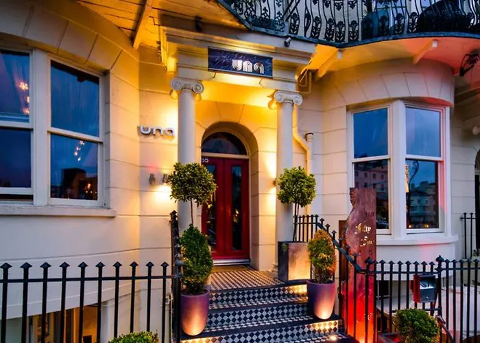 Hotel Una Hove