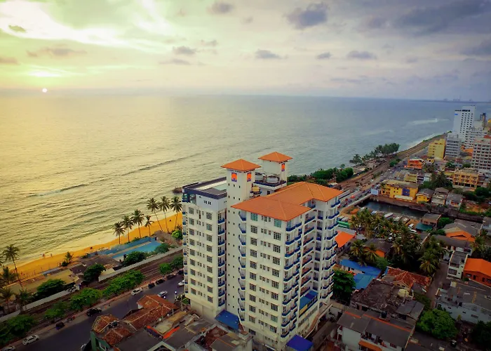 Global Towers Hotel & Apartments Colombo
