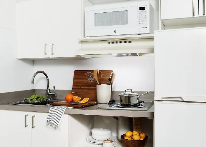 Intown Suites Extended Stay Arlington Tx - Oak Village