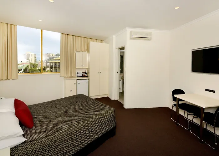 Atlantic Tower Motor Inn