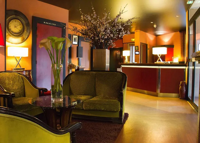Hotel Du Trosy Clamart
