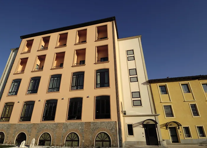 Hotel La Cartiera Vignola 