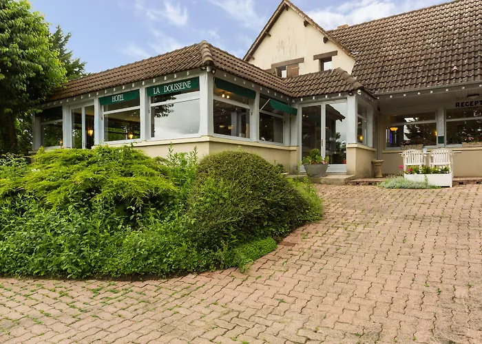 The Originals Access, Hôtel La Dousseine, Dreux Nord