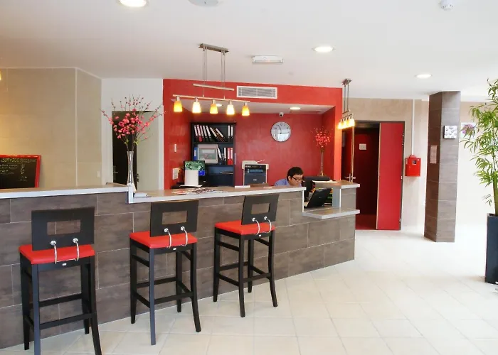 Hotel Restaurant Paris Pacific Paris-Villejuif- Pres Du Metro L'Hay Les Roses Ligne 14 - Direct Paris-Aeroport Orly Et Institut Gustave Roussy