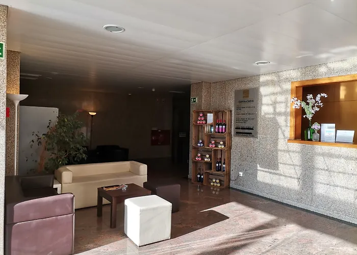 Hotel Quinta Dos Cedros Celorico Da Beira