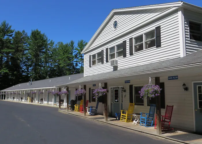 Bayside Inn & Marina