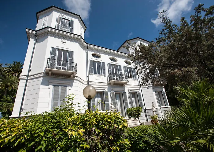 Residence Rta Villa Marina Imperia