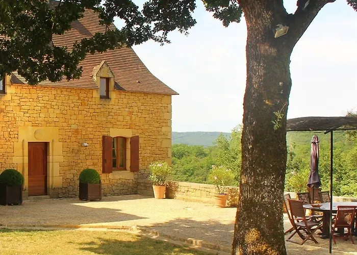Chambres d'hôtes avec Piscine la Rossillonie Beynac-et-Cazenac