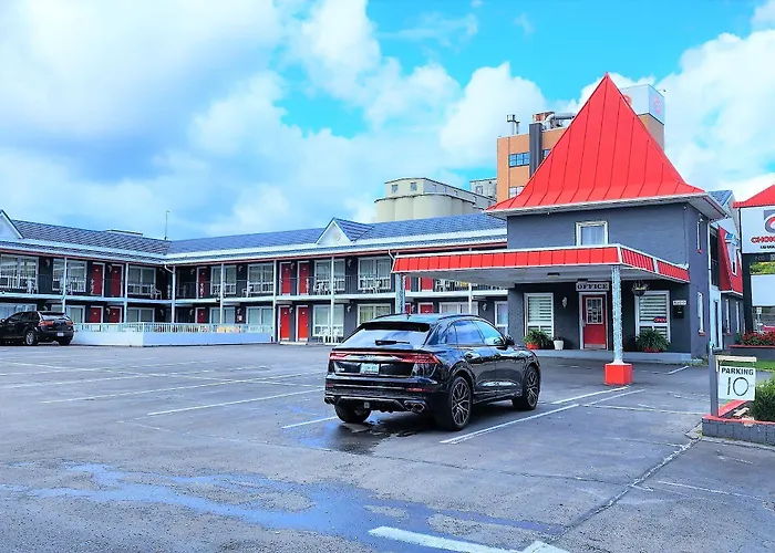 Choice Inn By The Falls