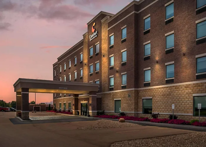 Comfort Inn & Suites Adrian
