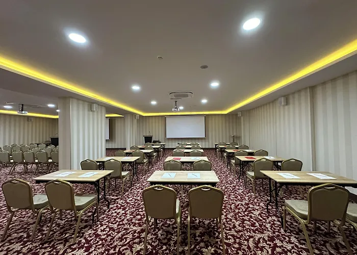Ramada By Wyndham Cesme