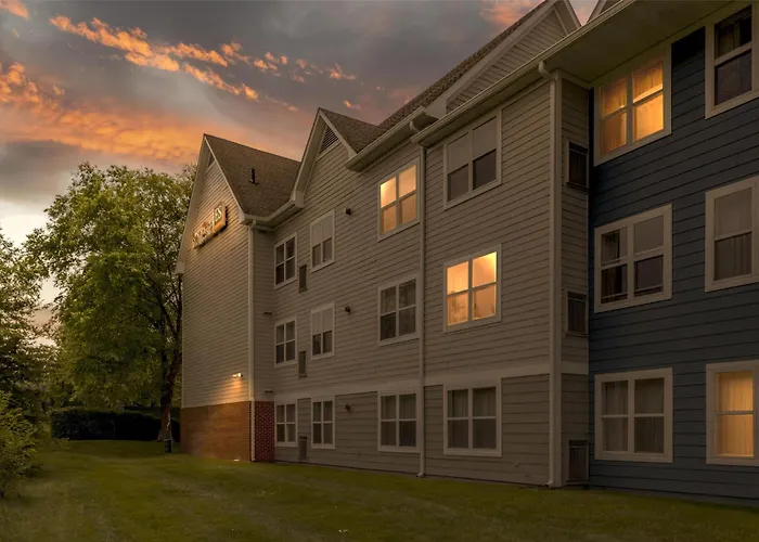 Sonesta Es Suites Fairfax Fair Lakes