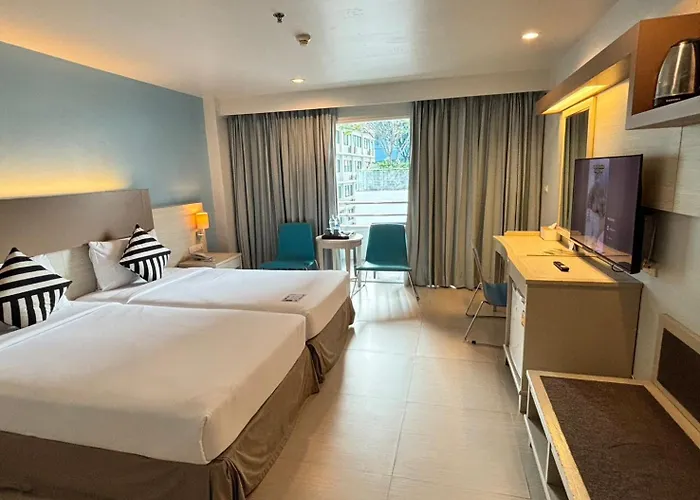 Sunshine Vista Hotel