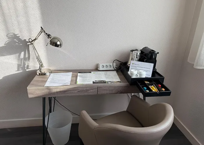 Cit'Hotel Logis Le Chêne Vert Les Sables-dʼOlonne
